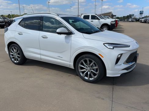 New 2026 Buick Encore GX Avenir w/ Avenir Technology Package FWD image 3