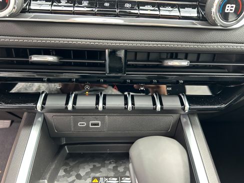 New 2026 Chevrolet Colorado LT w/ LT Convenience Package RWD image 18