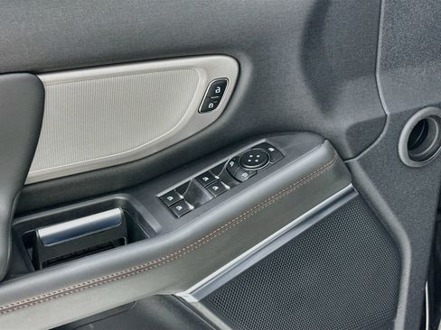 Used 2025 Ford Expedition Max Active RWD image 19