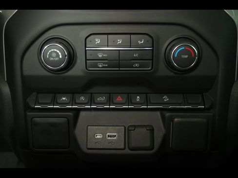 Used 2022 Chevrolet Silverado 1500 Custom Trail Boss w/ LPO, Dark Essentials Package image 28