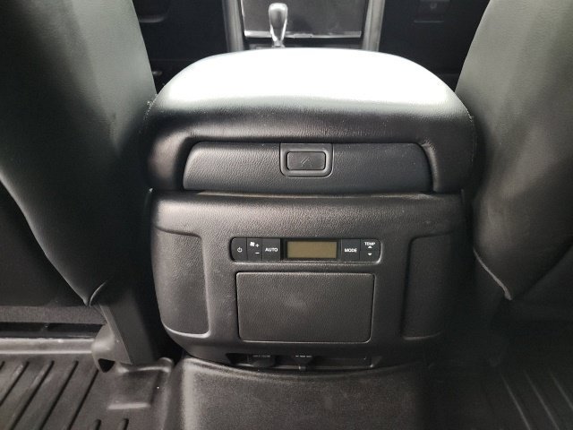 Used 2024 Nissan Armada SL w/ Midnight Edition Package RWD image 25