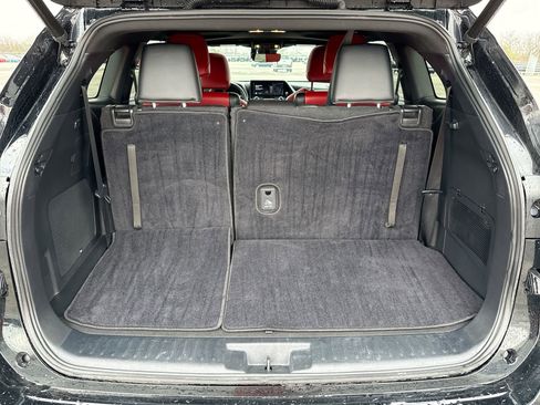 Used 2023 Toyota Highlander XSE image 20