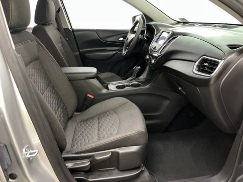 Used 2020 Chevrolet Equinox LT FWD image 33