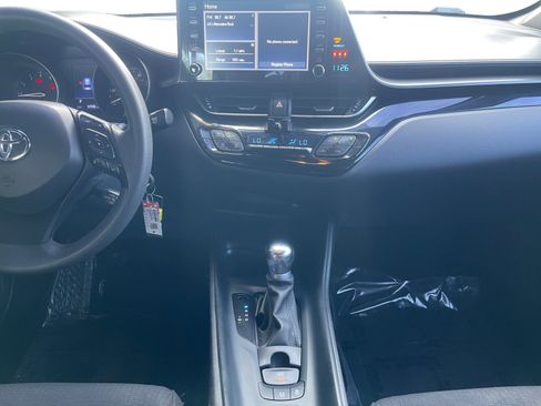 Used 2019 Toyota C-HR LE image 11
