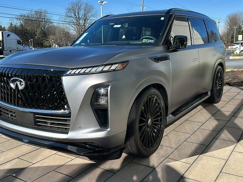 New 2026 INFINITI QX80 4WD image 2