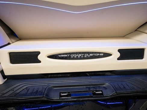 Used 2020 Mercedes-Benz Metris Passenger image 57