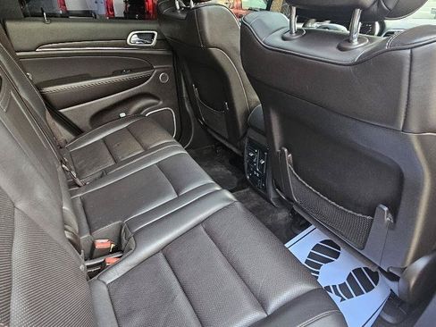 Used 2018 Jeep Grand Cherokee Summit AWD/4WD image 19