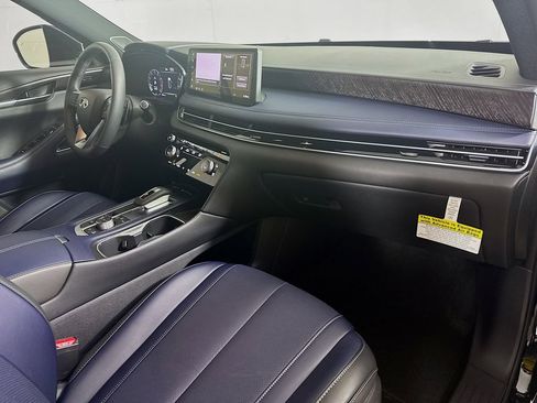 Certified 2026 INFINITI QX60 Sport w/ Dark Cargo Package image 39