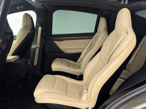 Used 2016 Tesla Model X 90D AWD/4WD image 13