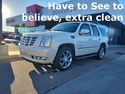 Used 2007 Cadillac Escalade AWD w/ Information Package