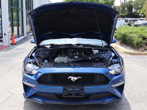 Used 2022 Ford Mustang Coupe RWD image 19