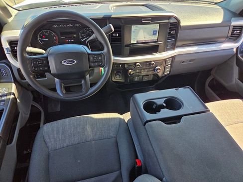 Used 2025 Ford F250 XLT AWD/4WD image 7
