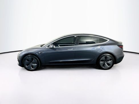 Used 2020 Tesla Model 3 Standard Range Plus RWD image 4