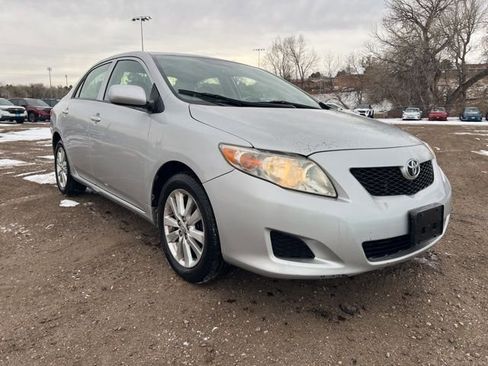 Used 2010 Toyota Corolla LE image 8