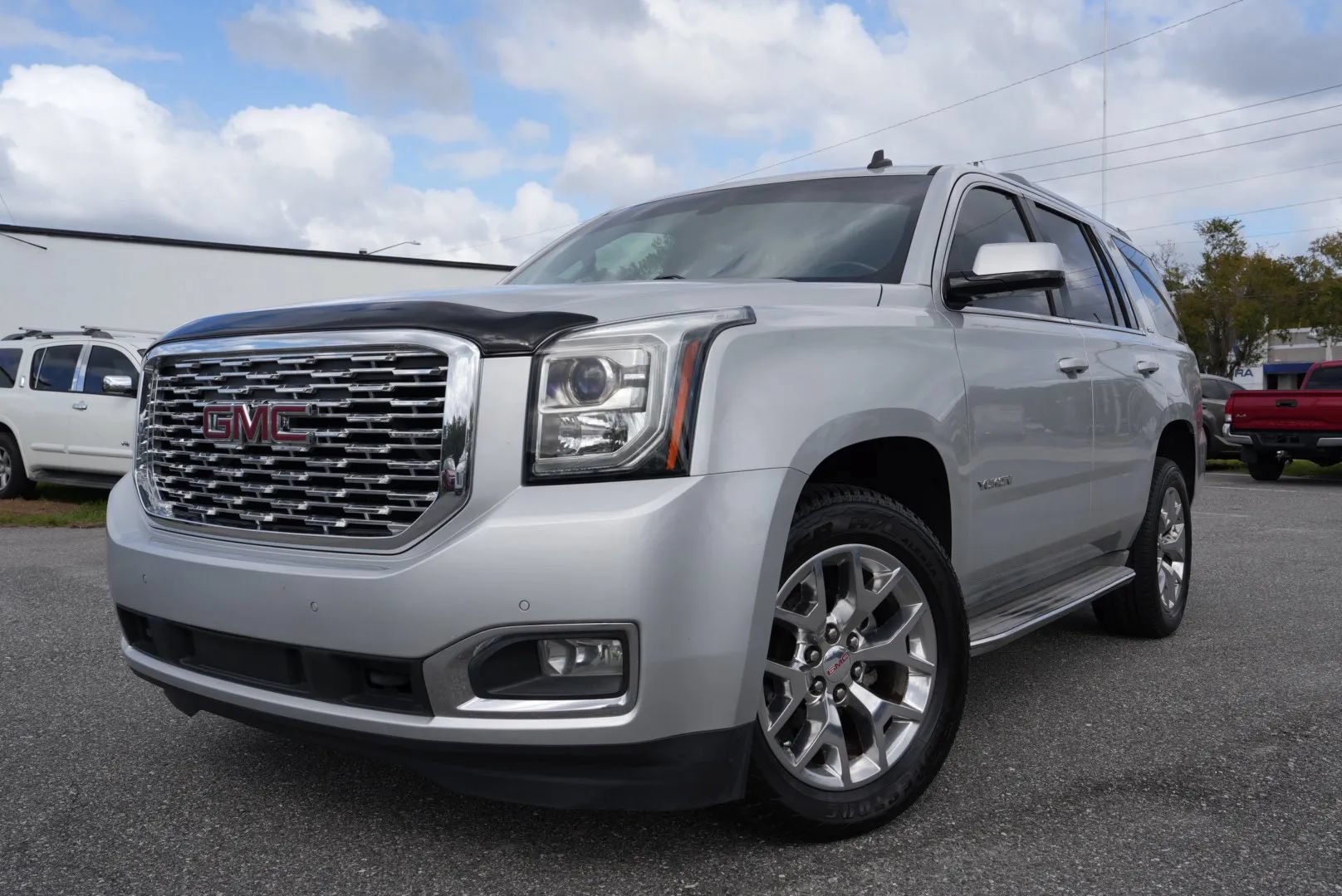 Used 2015 GMC Yukon SLE w/ Convenience Package RWD image 1