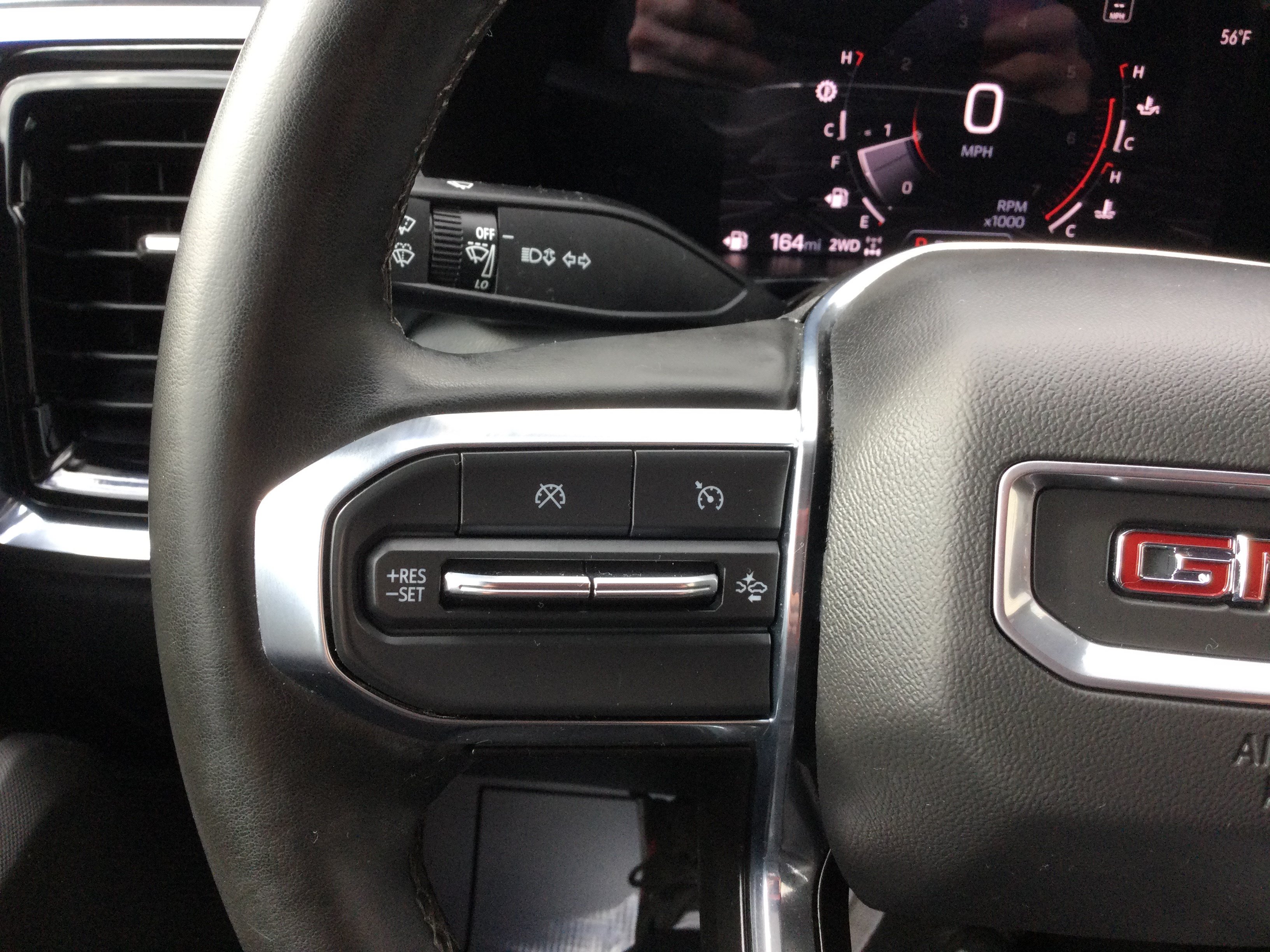 Used 2023 GMC Canyon Elevation w/ Elevation Premium Package AWD/4WD image 18