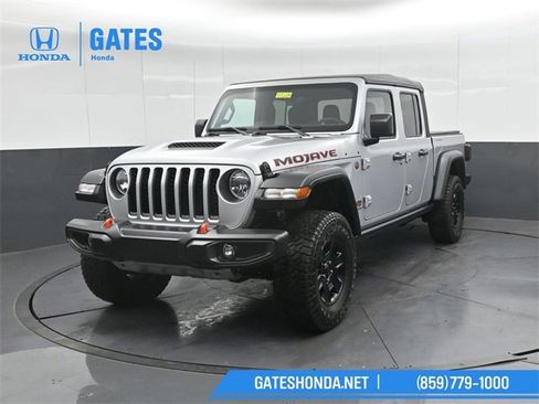 Used 2023 Jeep Gladiator Mojave image 6