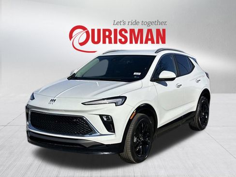 Used 2024 Buick Encore GX Sport Touring w/ Comfort Package image 5