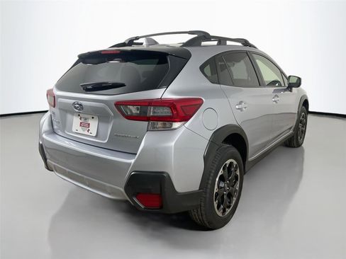 Used 2023 Subaru Crosstrek 2.0i Premium image 7