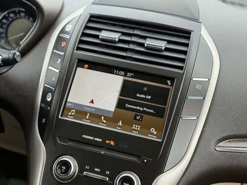 Used 2019 Lincoln MKC Reserve w/ MKC Climate Package AWD/4WD image 26