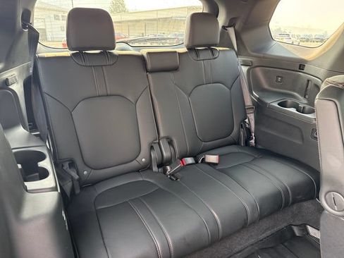 Used 2026 Honda Pilot TrailSport image 13