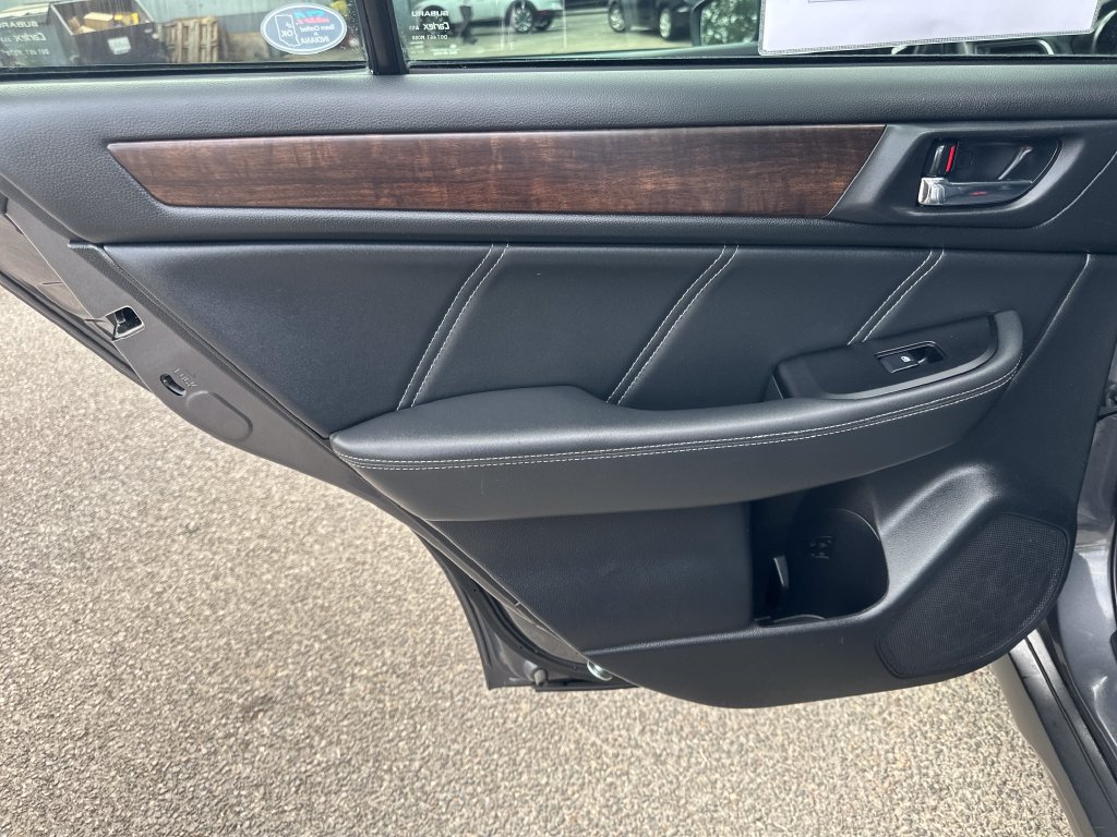 Used 2019 Subaru Outback 2.5i Limited w/ Popular Package #2 AWD/4WD image 15