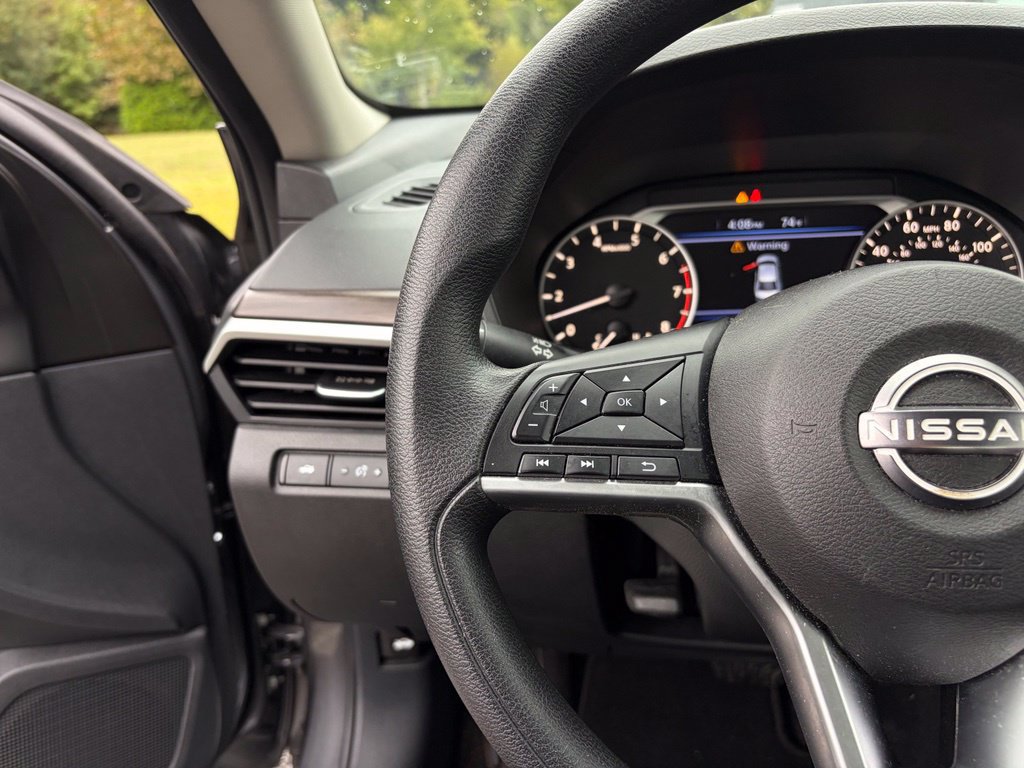 Certified 2024 Nissan Altima 2.5 SV FWD image 16
