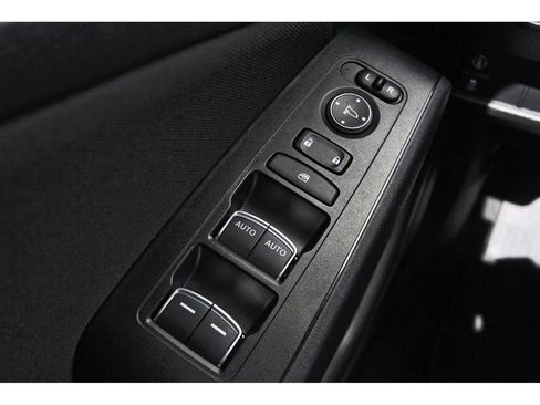 Used 2022 Honda Civic Sport image 25