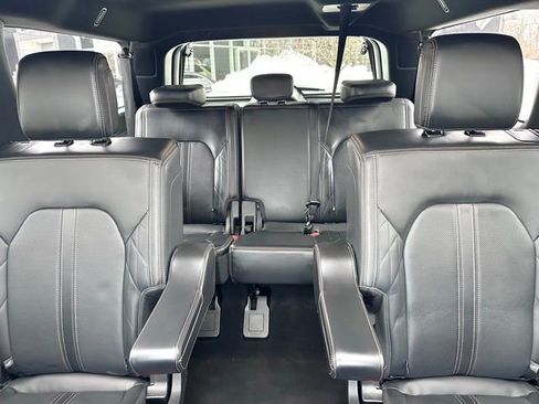 Used 2023 Ford Expedition Max Platinum image 24