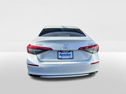 Used 2022 Honda Civic Sport image 3