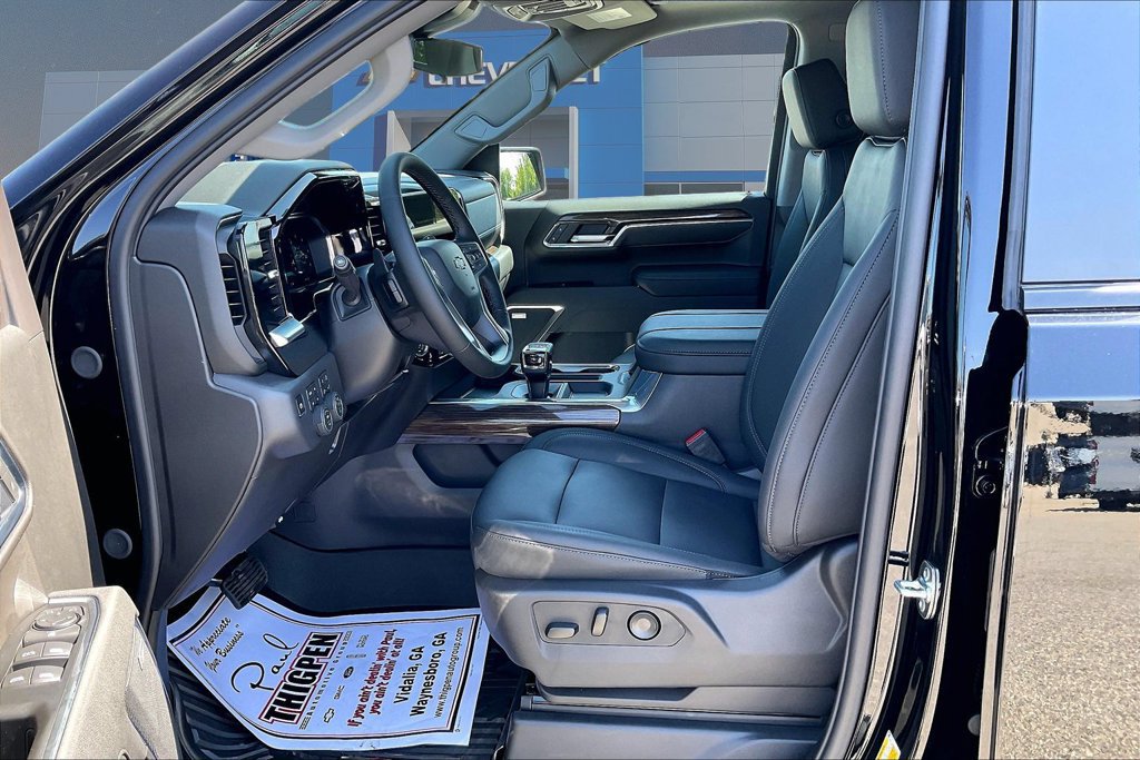 New 2026 Chevrolet Silverado 1500 RST w/ RST All Star Premium Package AWD/4WD image 28