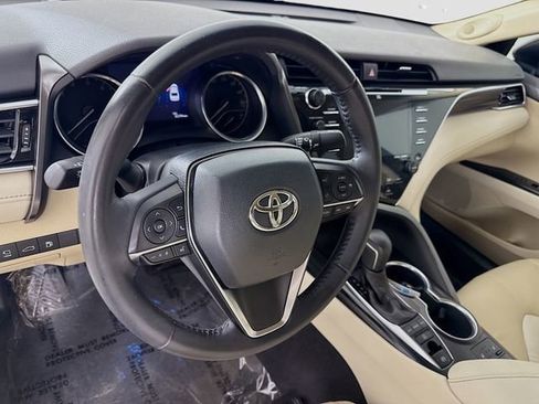Certified 2018 Toyota Camry XLE w/ Audio Package image 9