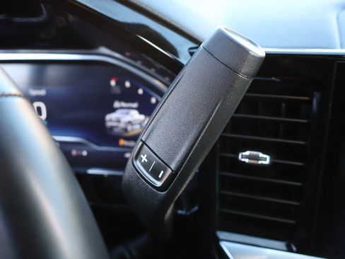 Used 2025 Chevrolet Silverado 1500 LT image 16