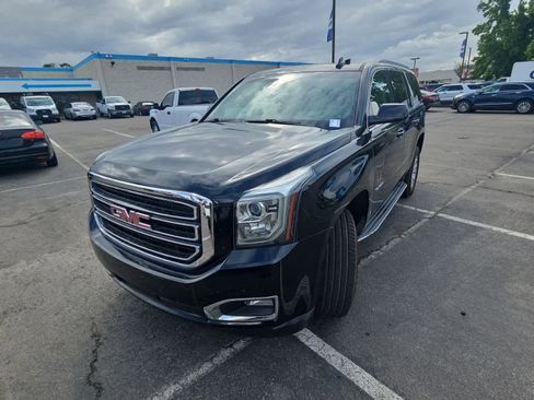 Used 2019 GMC Yukon SLT image 1