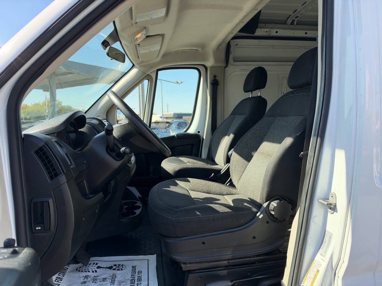 Used 2017 RAM ProMaster 2500 FWD image 10