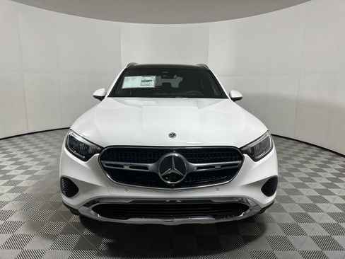 Used 2026 Mercedes-Benz GLC 300 4MATIC image 2