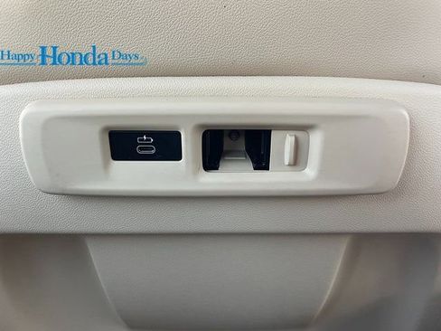 Used 2022 BMW X5 xDrive40i image 14