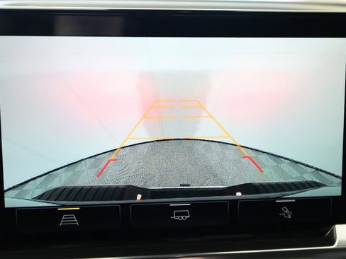 Used 2025 Chevrolet Silverado 3500 LTZ image 30