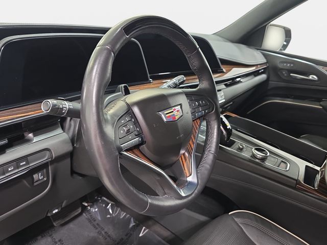 Used 2023 Cadillac Escalade ESV Premium Luxury AWD/4WD image 12