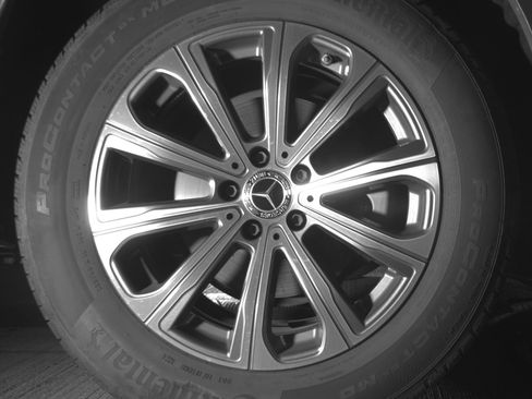 Used 2024 Mercedes-Benz GLC 300 4MATIC image 15