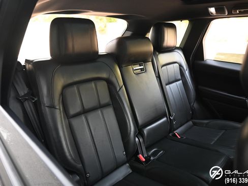 Used 2019 Land Rover Range Rover Sport HSE image 14