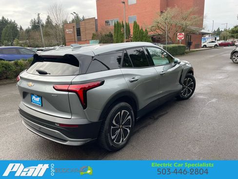 Used 2024 Chevrolet Blazer EV LT AWD/4WD image 11