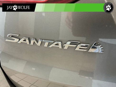Used 2017 Hyundai Santa Fe Sport w/ 2.4L Value Package 06 FWD image 23