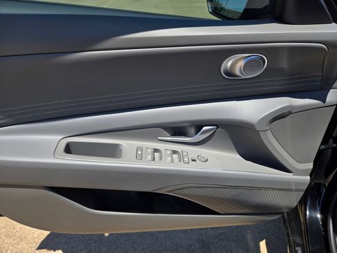 New 2026 Hyundai Elantra SEL Sport Premium FWD image 19