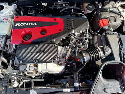Used 2025 Honda Civic Type R image 17