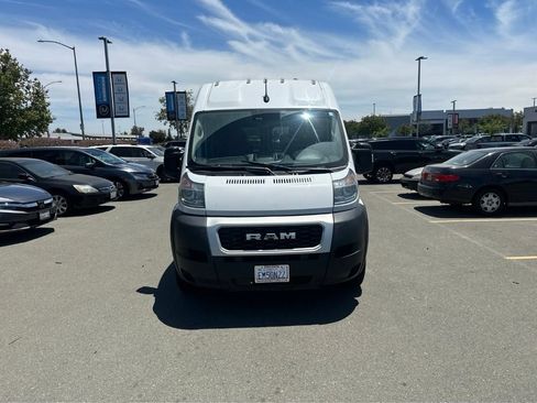 Used 2022 RAM ProMaster 2500 FWD image 1