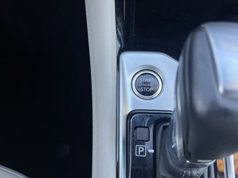 Used 2022 Nissan Altima 2.5 SL FWD image 6
