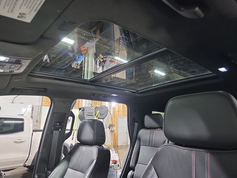 Used 2021 Chevrolet Tahoe RST image 31