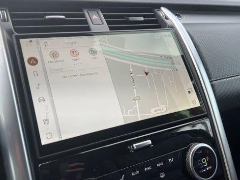 New 2026 Land Rover Discovery Limited Edition image 16