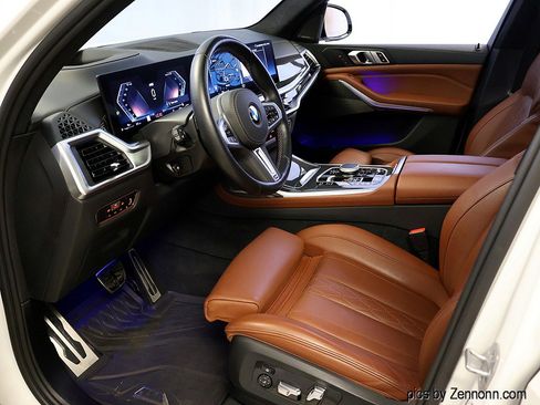 Certified 2023 BMW X7 M60i w/ Climate Comfort Package image 11